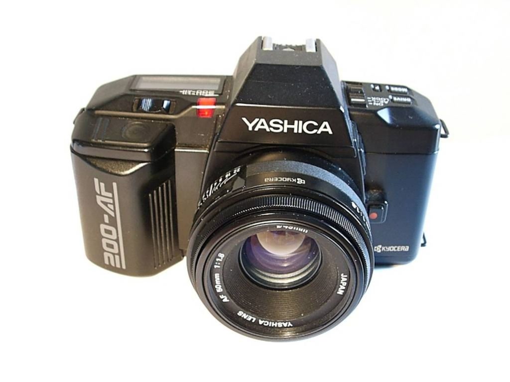 Yashica 200-AF